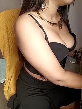 Love_Mayaa — boobs massage with oil