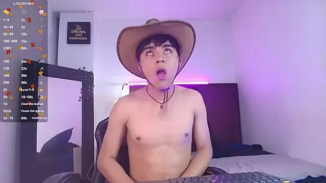 Freechat Lucass_love on StripChat