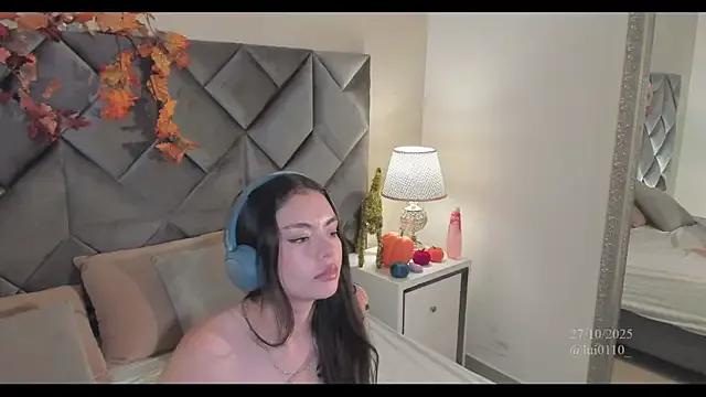 StripChat Luisa0110  is Freechat  Luisa0110 — suck you