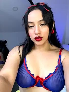 lunatorch — Pretty snow white