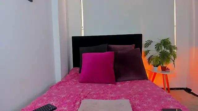 Avatar of LunaVelvet777