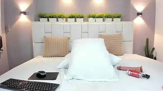 Freechat LunnaBlake on StripChat