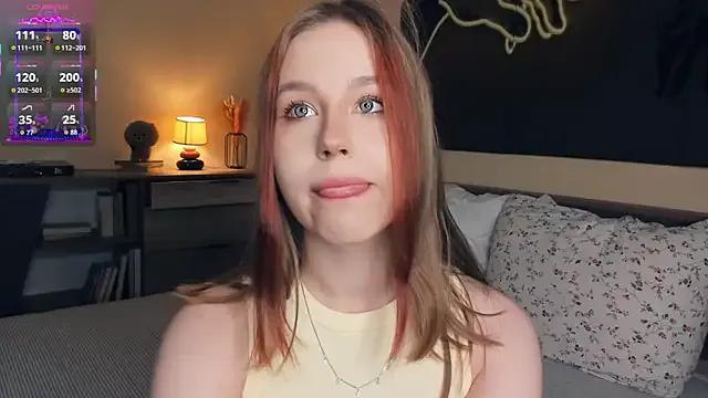 StripChat MaliaBourraine  is Freechat  MaliaBourraine — playing with lips