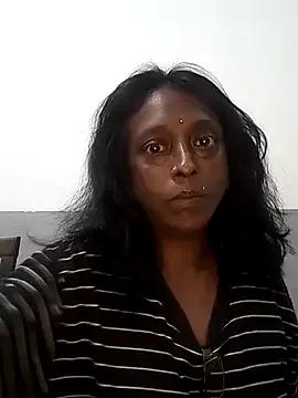 mamakarma1403 on StripChat 