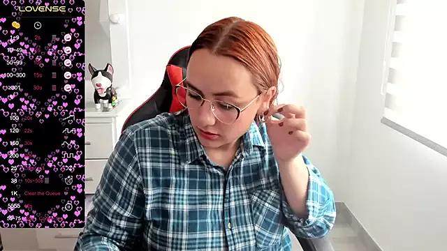 Private maryluna95 on StripChat
