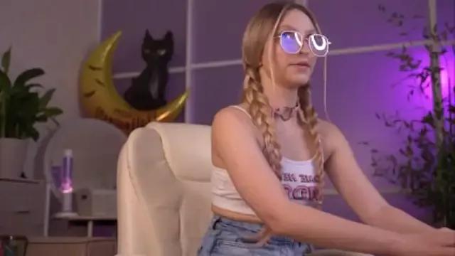 Avatar of marylunamay