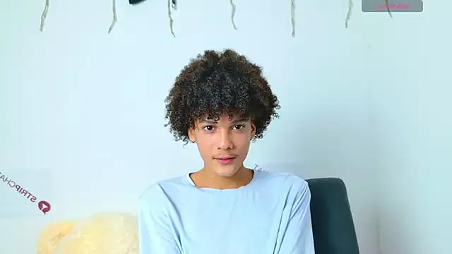 Max_Rain from StripChat is Freechat