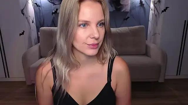 StripChat MelanieBennett  is Freechat  MelanieBennett — Special photo