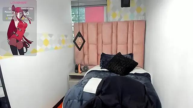 Avatar of Mia_Holly__