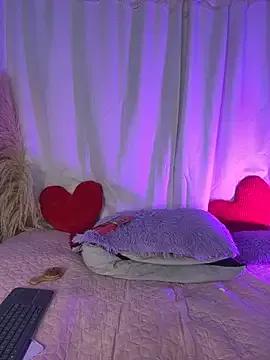 StripChat Miaa_rosses3  is Freechat  Miaa_rosses3 — make me happy