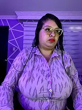MiiaaJoness on StripChat 