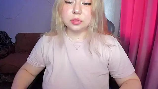 StripChat Milafoxxxy  is Freechat  Milafoxxxy — for good weekend&pussy play till squirt