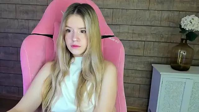 Freechat MilanaBalmain on StripChat