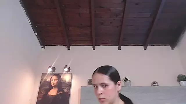 Avatar of MilaRose4