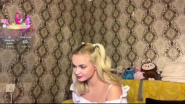 StripChat Mirabella333  is Freechat  Mirabella333 — take off your top