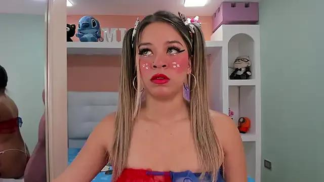 Freechat miss__evolet on StripChat