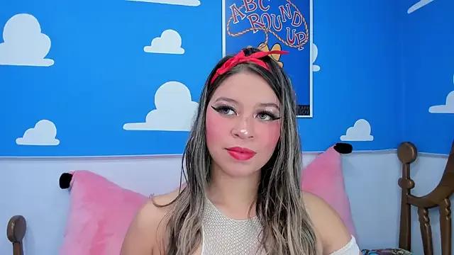 Freechat miss__evolet on StripChat