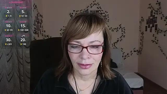 Miss_Moren on StripChat 