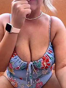 Avatar of miss_pixie69X