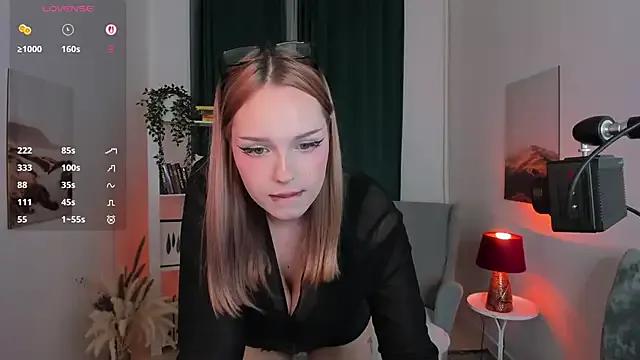 Molly_Parker on StripChat 