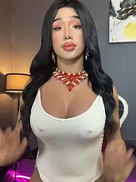 MollyAbundance on StripChat 