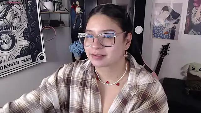 mollyshake1 on StripChat 