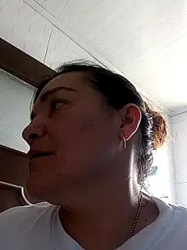 MomSex_ — Show pussy +finger  
