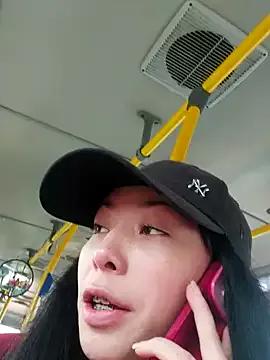 Moon_And_Sunn — showing breasts on the bus