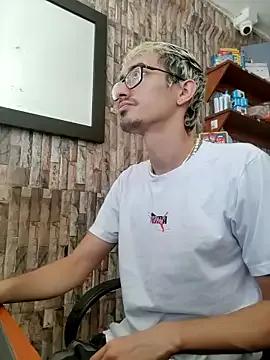 Freechat moorejhosua on StripChat