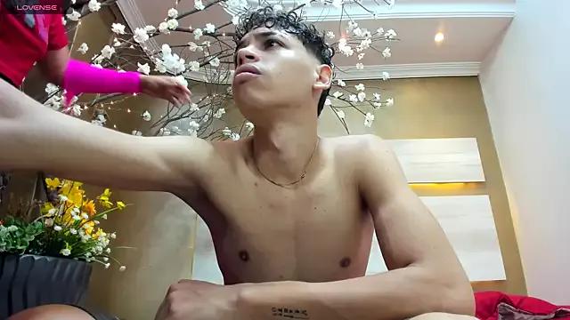 Freechat Mycandyfor_You on StripChat