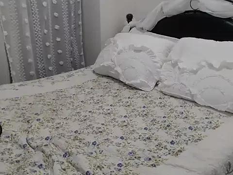 mysterymel on StripChat 