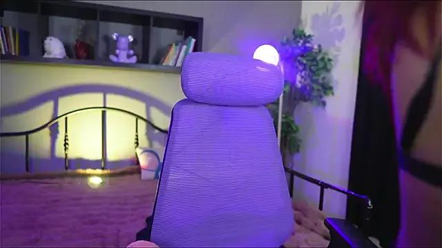 Freechat Mystic_blue on StripChat