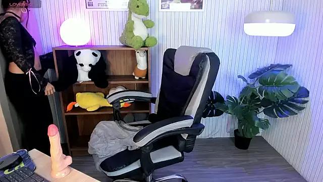 Freechat Mystic_blue on StripChat