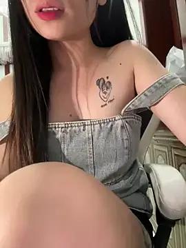 Nana_Yuki on StripChat 