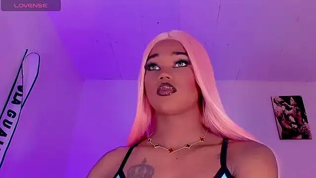 StripChat naomy__xx is Freechat naomy__xx — HEY SEXY DOOL