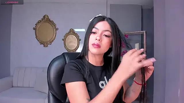 StripChat NataliaGaret  is Freechat  NataliaGaret — Rub Clit
