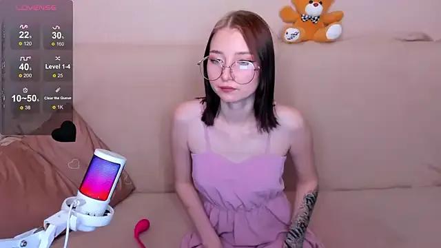 StripChat NaughtyBunny1_  is Freechat  NaughtyBunny1_ — Topless