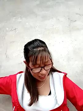 Freechat ngocngoc_cute on StripChat