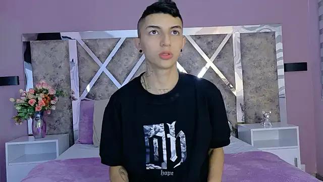StripChat NickandAbby_ is Freechat NickandAbby_ — Twerk on him