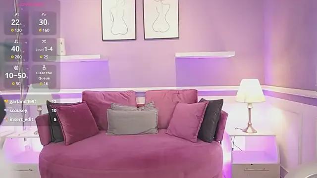 Freechat NicoleCrawft on StripChat