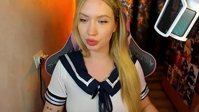 StripChat NicoleRiccii  is Freechat  NicoleRiccii — Titties jumping