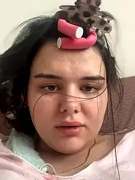 Freechat NikaMur on StripChat