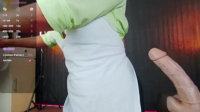 niki_la_rose_2_0 — CLEAN YOUR COCK W MY MOUTH!!