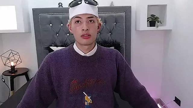 OzorioDany on StripChat 