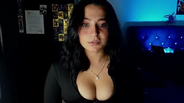 Pauilina — spanking on the ass x7