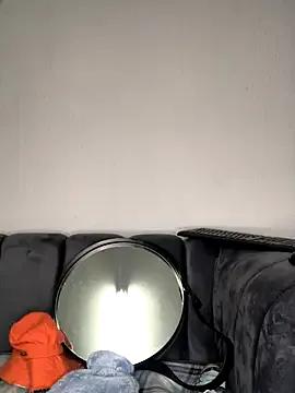 Freechat Pearl_00 on StripChat