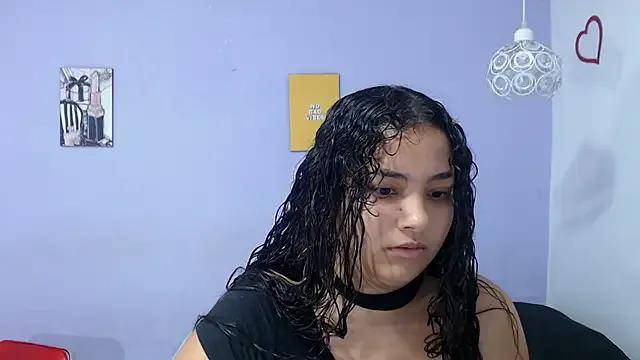 penelope_gucci1 on StripChat 