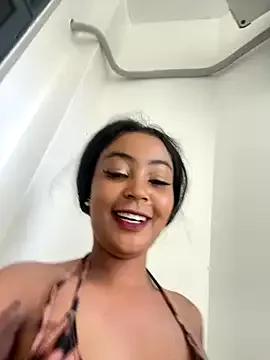 Avatar of Petite_lexii