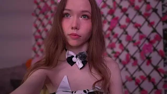 StripChat Petite_Polly  is Freechat  Petite_Polly — kiss you with love