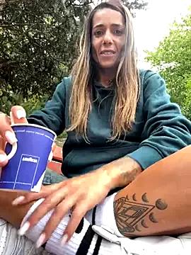 Freechat PlayfulShow on StripChat